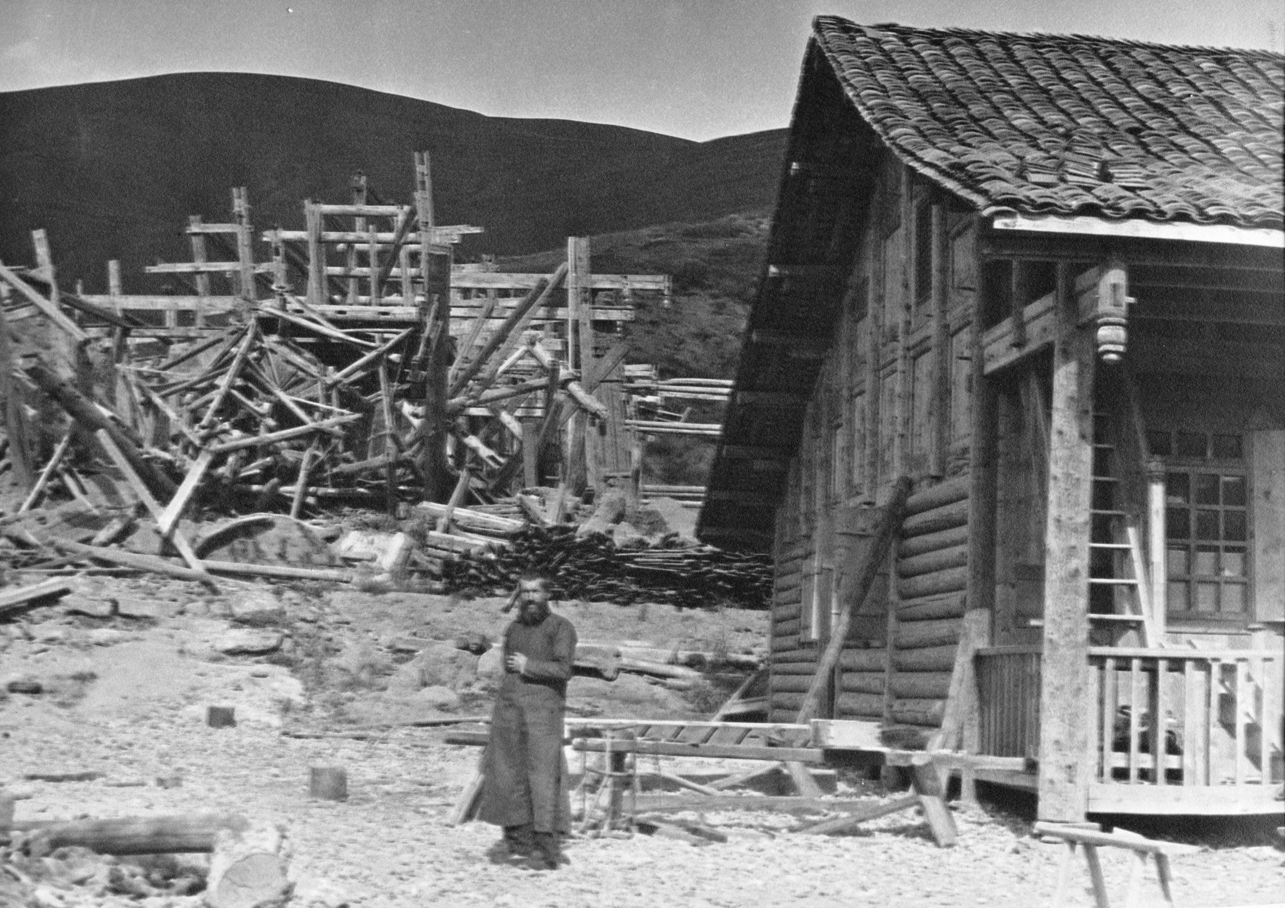 Picture of Père Renard at the Catholic mission at Sharatong